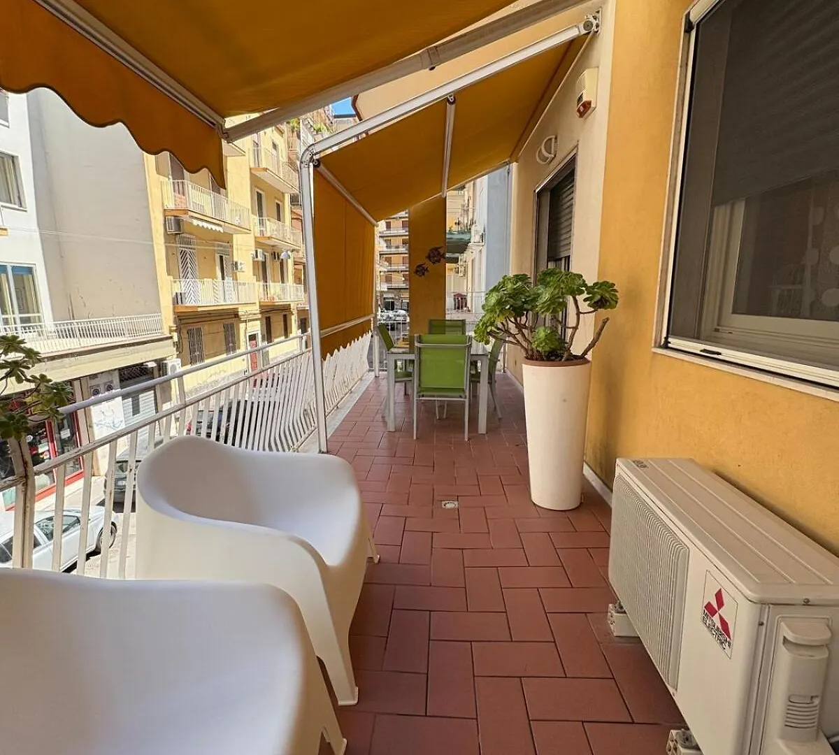 Cangiano House By Sicily In Home Catania Apartamento